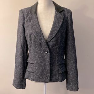 Fashion Bug women’s coat jacket weed black gray, faux leather collar, size 8